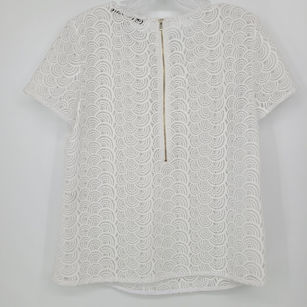 DIANE von Furstenberg Guipure lace scalloped short sleeve top size 4 - Picture 3 of 10
